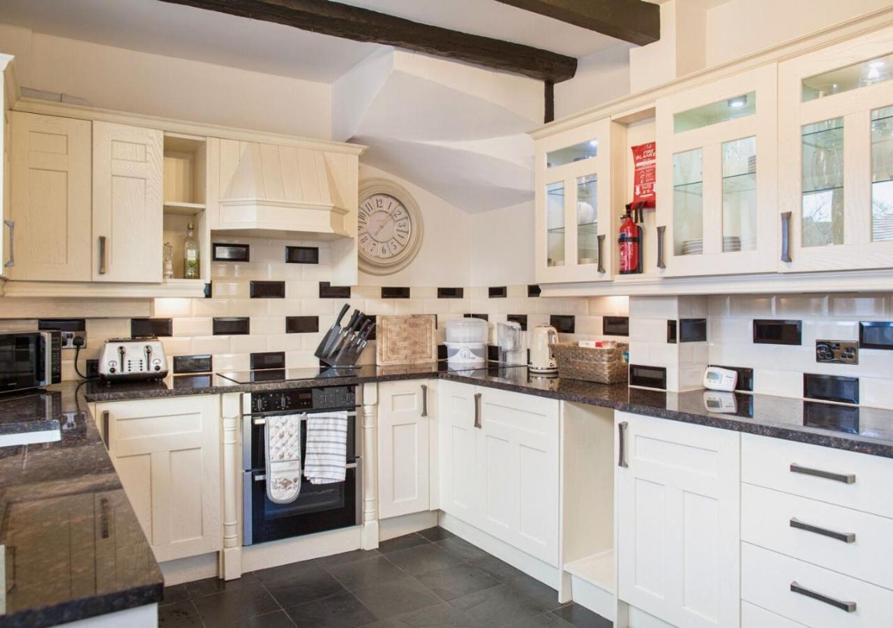 Вілла Charming 2 Bed House In Tewkesbury Centre Екстер'єр фото